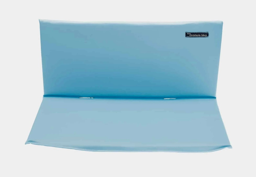 chris-pillow-blue
